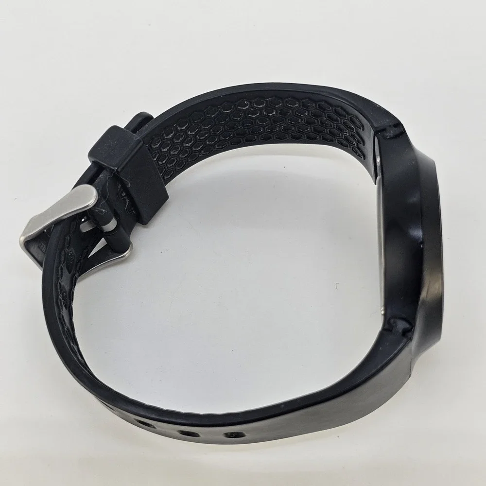 Geonaute Men's Watch 38MM Black Dial Black Plastic Bands New Battery